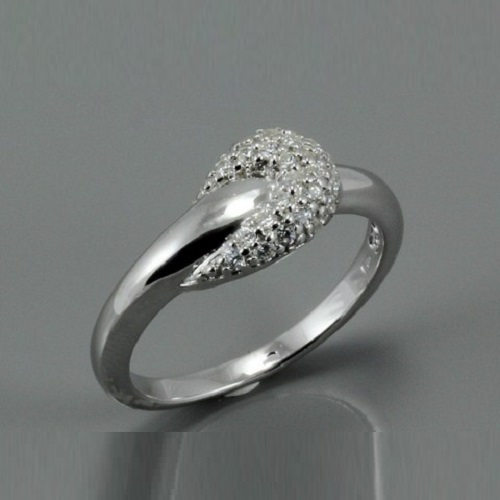 Stříbrný dámský prsten se zirkony 314AR10