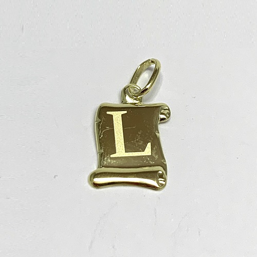 Zlatý přívěsek písmeno abecedy na pergamenu 2064