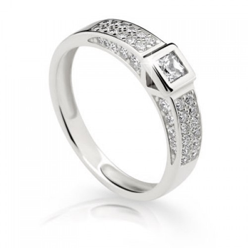 Dámský zásnubní prsten z bílého zlata DLR2361